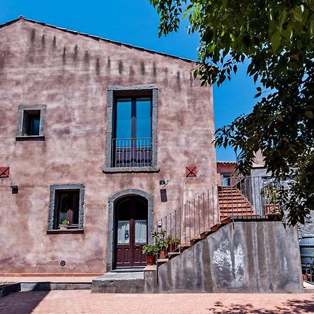 Gli Iris Apartments By Wonderful Italy Linguaglossa Dış mekan fotoğraf
