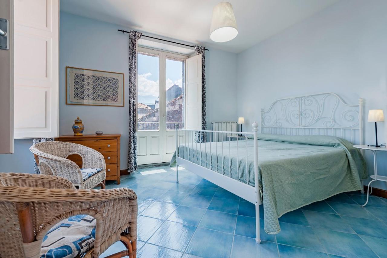 Gli Iris Apartments By Wonderful Italy Linguaglossa Dış mekan fotoğraf