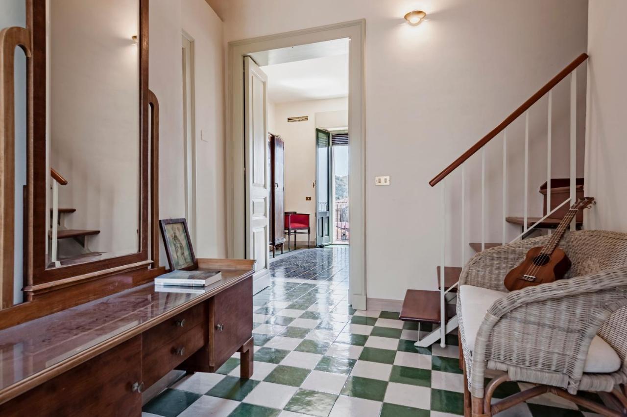 Gli Iris Apartments By Wonderful Italy Linguaglossa Dış mekan fotoğraf