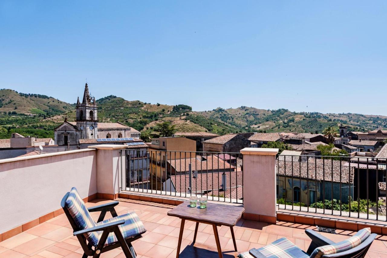 Gli Iris Apartments By Wonderful Italy Linguaglossa Dış mekan fotoğraf