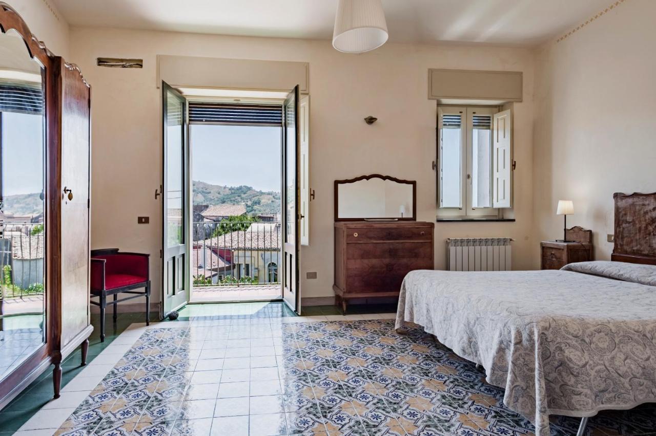 Gli Iris Apartments By Wonderful Italy Linguaglossa Dış mekan fotoğraf