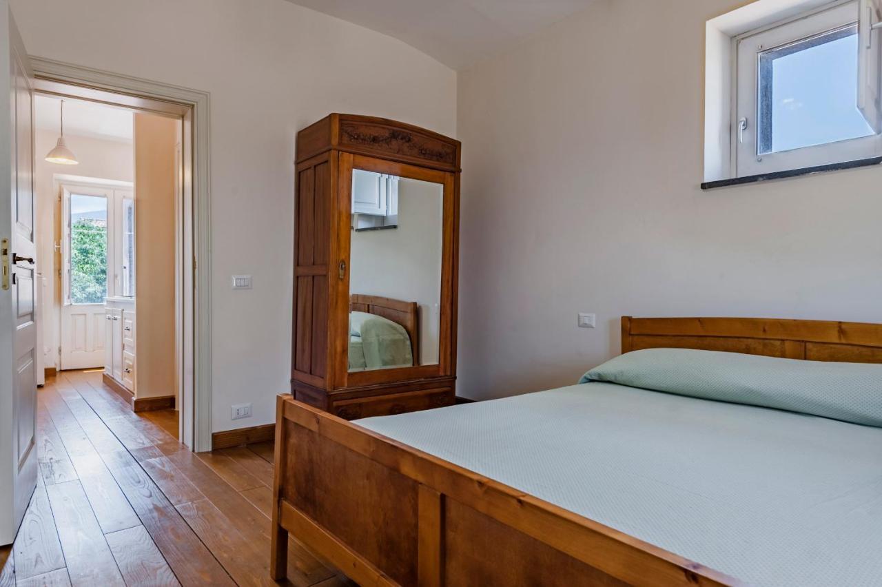 Gli Iris Apartments By Wonderful Italy Linguaglossa Dış mekan fotoğraf